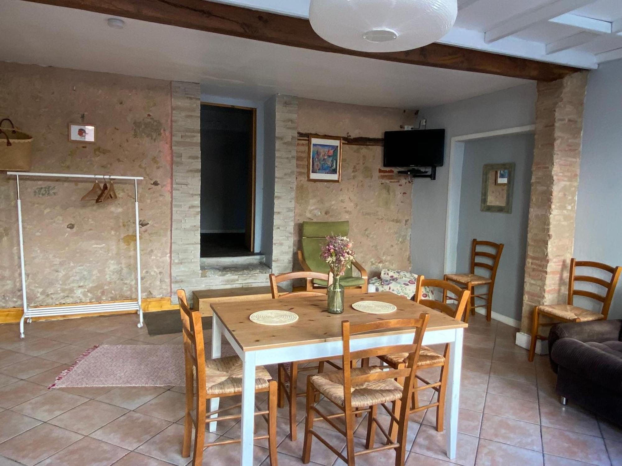 Appartement 3 Pieces Rdc Plein Centre Ville Marciac Ngoại thất bức ảnh